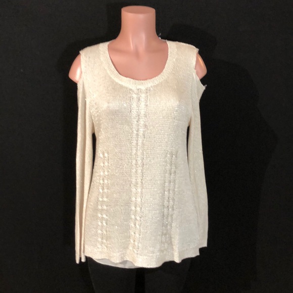 NWT SIONI Cable Knit Cold Shoulder Sweater Top - Picture 3 of 8